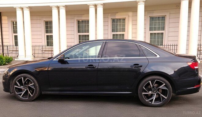 Audi A4 2016, 181,000 km - 2.0 l - Bakı