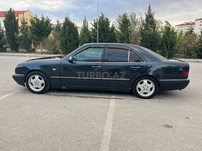 Mercedes E 240 1997, 150,000 km - 2.4 l - Sumqayıt