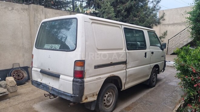 Mitsubishi L300 2002, 252,000 km - 2.0 l - Bakı