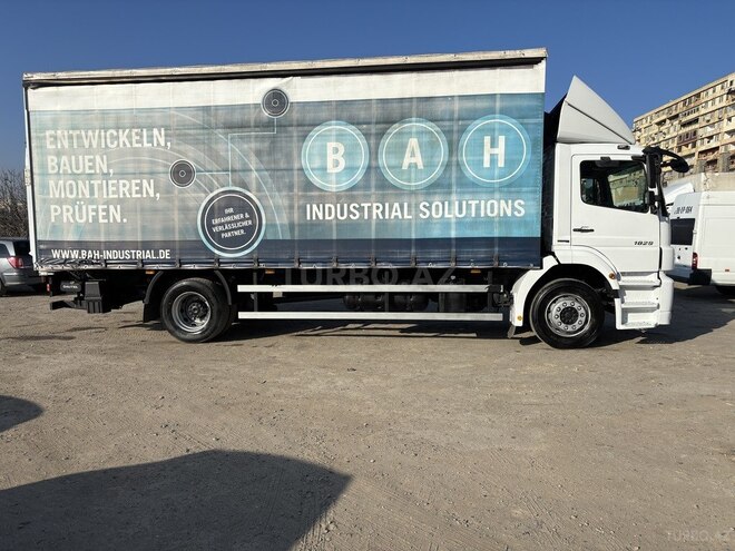 Mercedes Axor 1829 2009, 444,567 km - 6.4 l - Bakı