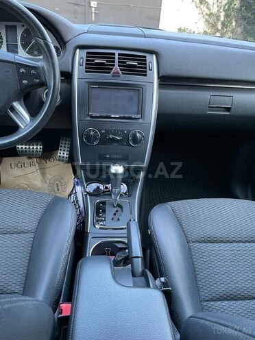 Mercedes B 180 2010, 125,000 km - 1.7 l - Bakı