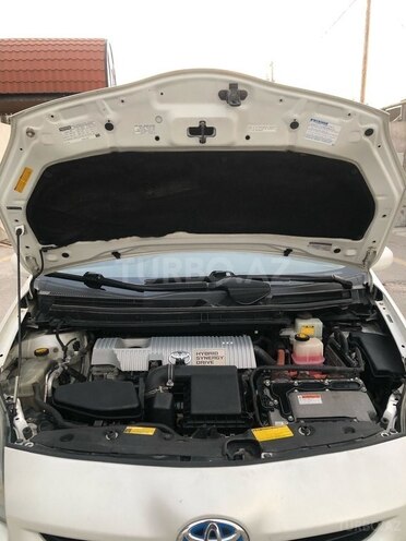 Toyota Prius 2010, 350,000 km - 1.8 l - Bakı