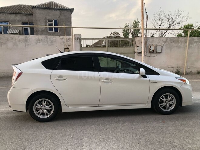 Toyota Prius 2010, 350,000 km - 1.8 l - Bakı