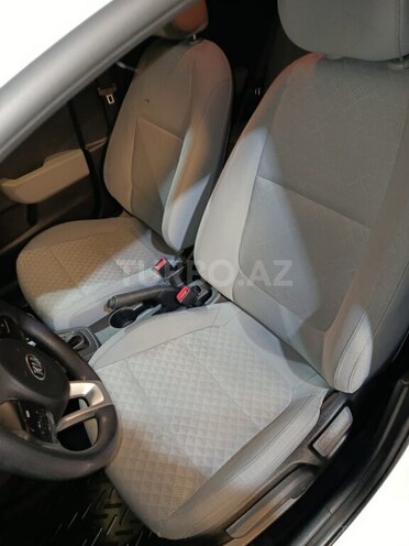 Kia Rio 2017, 104,285 km - 1.6 l - Bakı