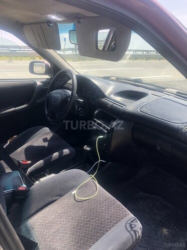 Opel Astra 1997, 248,000 km - 1.6 л - Bakı