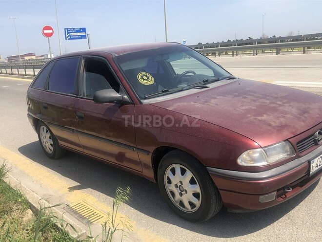 Opel Astra 1997, 248,000 km - 1.6 л - Bakı