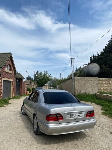 Mercedes E 220 d 1999, 567,000 km - 2.2 l - Bakı