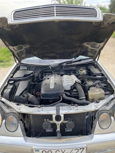 Mercedes E 220 d 1999, 567,000 km - 2.2 l - Bakı