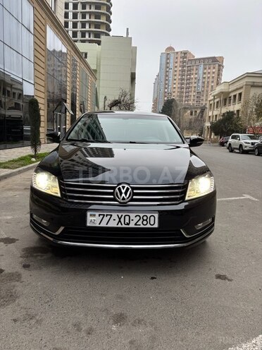 Volkswagen Passat 2014, 192,000 km - 1.8 l - Bakı