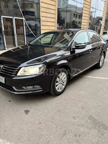 Volkswagen Passat 2014, 192,000 km - 1.8 l - Bakı