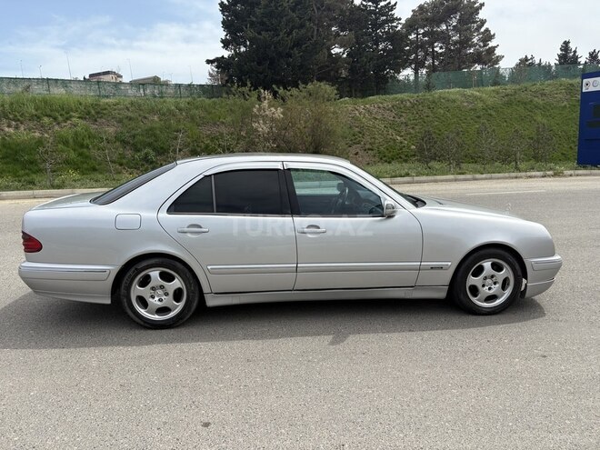 Mercedes E 200 2000, 497,000 km - 2.0 l - Bakı