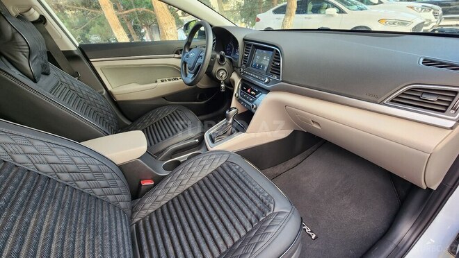 Hyundai Elantra 2017, 59,000 km - 2.0 l - Bakı