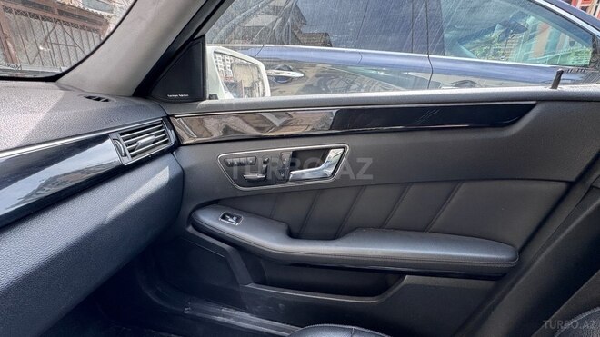 Mercedes E 350 4MATIC 2009, 187,000 km - 3.5 л - Bakı
