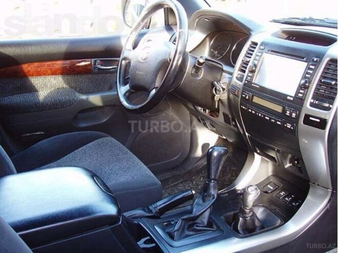 Toyota Land Cruiser Prado 2006, 240,000 km - 2.7 l - Qusar