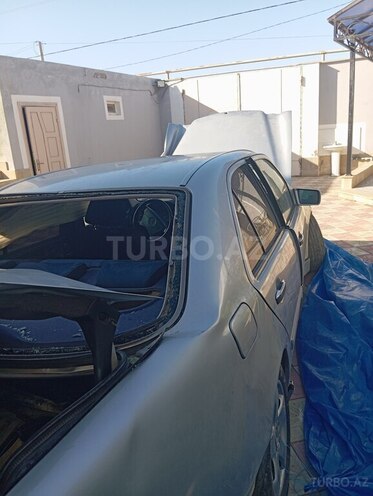 Mercedes E 240 1999, 350,000 km - 2.4 l - Sumqayıt