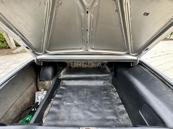 LADA (VAZ) 2106 2005, 50,000 km - 1.6 l - Salyan
