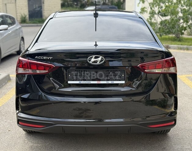 Hyundai Accent 2021, 27,700 km - 1.6 л - Bakı