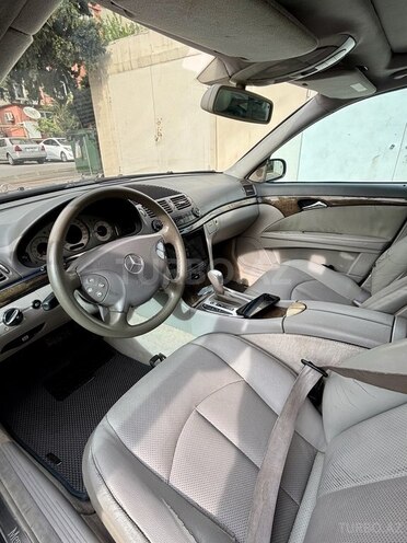 Mercedes E 270 2002, 395,000 km - 2.7 l - Bakı