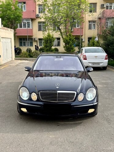 Mercedes E 270 2002, 395,000 km - 2.7 l - Bakı
