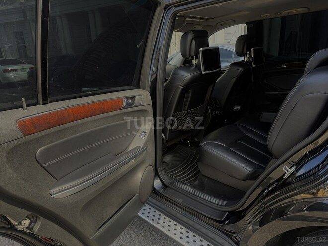 Mercedes GL 550 2009, 195,000 km - 5.5 l - Bakı