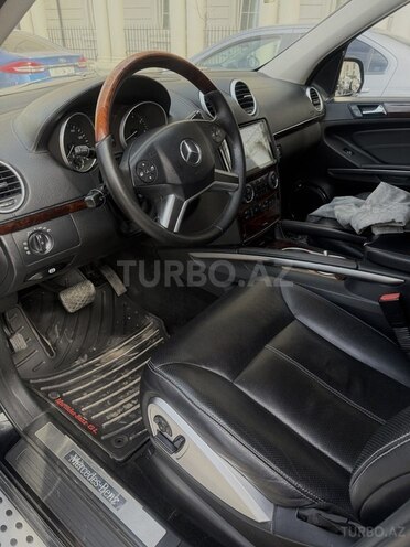 Mercedes GL 550 2009, 195,000 km - 5.5 l - Bakı