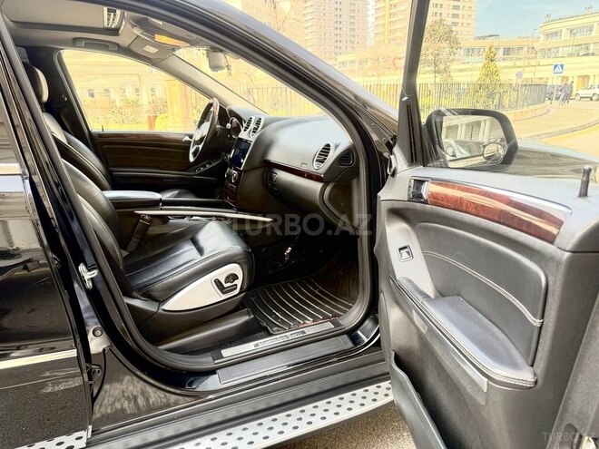 Mercedes GL 550 2009, 195,000 km - 5.5 l - Bakı