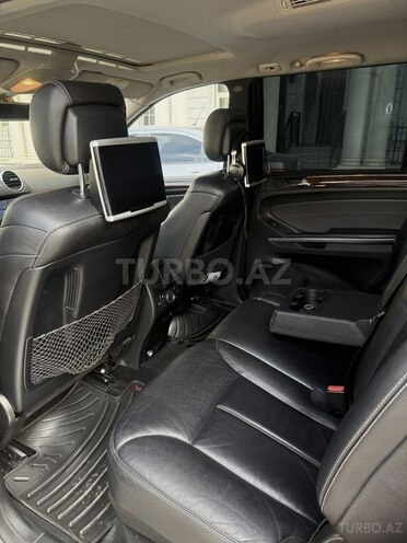 Mercedes GL 550 2009, 195,000 km - 5.5 l - Bakı