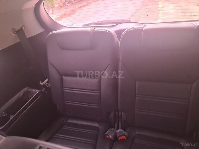 Kia Sorento-11