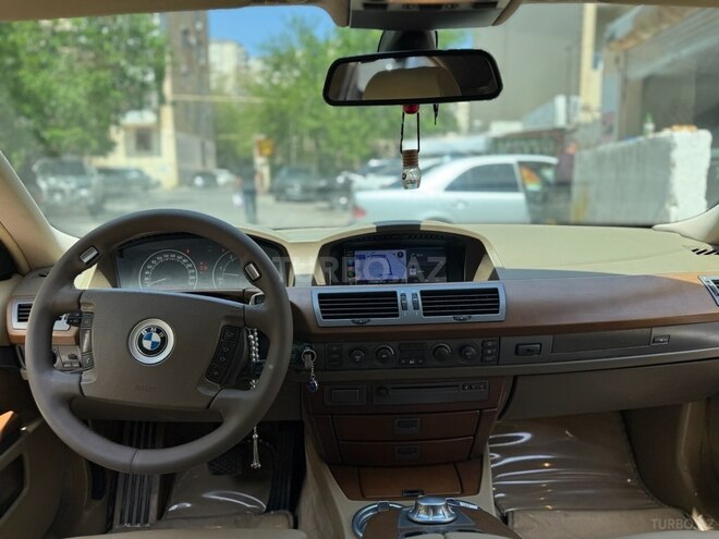 BMW 730 2004, 387,500 km - 3.0 л - Bakı
