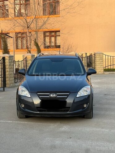 Kia Ceed 2007, 310,000 km - 1.6 л - Bakı