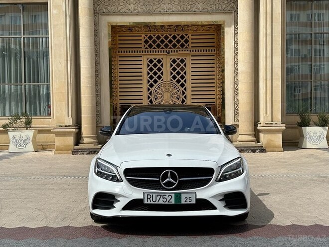 Mercedes C 300-1