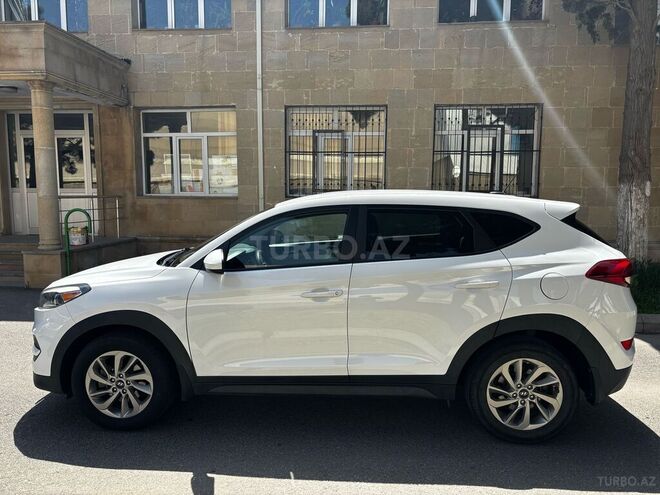 Hyundai Tucson 2017, 126,000 km - 2.0 l - Bakı