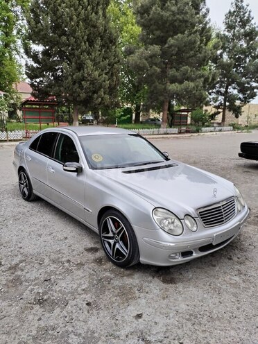 Mercedes E 240 2002, 363,100 km - 2.4 l - Bərdə