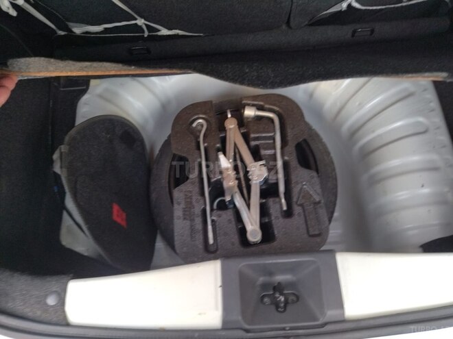 Nissan March 2012, 105,900 km - 1.2 l - Bakı