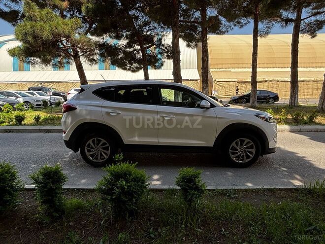 Hyundai Tucson 2017, 126,000 km - 2.0 l - Bakı