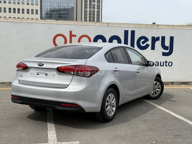 Kia K3 2017, 173,000 km - 1.6 l - Bakı