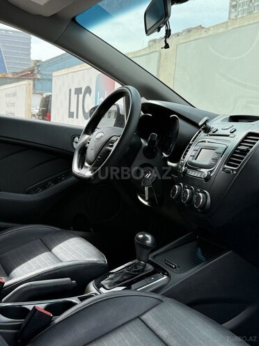 Kia K3 2017, 173,000 km - 1.6 l - Bakı
