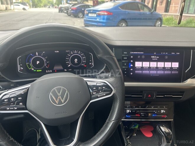 Volkswagen Passat 2022, 42,000 km - 1.4 l - Bakı