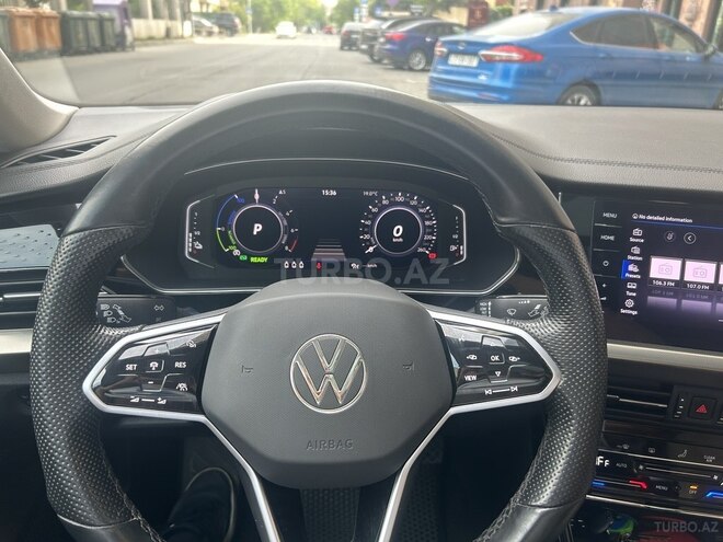 Volkswagen Passat 2022, 42,000 km - 1.4 l - Bakı