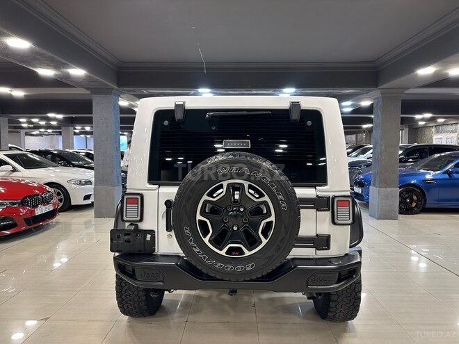 Jeep Wrangler-5