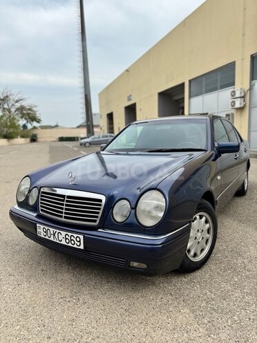 Mercedes E 240 1998, 430,000 km - 2.4 l - Bakı