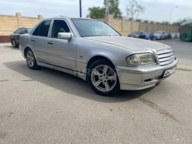 Mercedes C 180 1995, 413,242 km - 1.8 l - Bakı