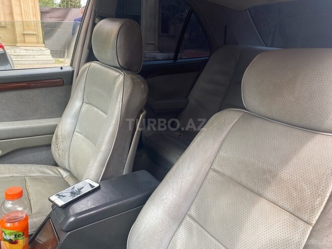 Mercedes C 180 1995, 413,242 km - 1.8 l - Bakı