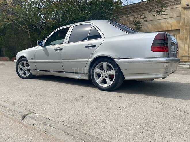 Mercedes C 180 1995, 413,242 km - 1.8 l - Bakı