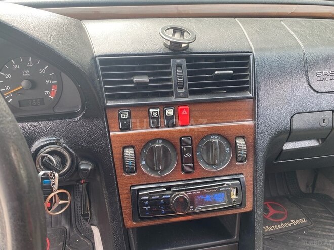 Mercedes C 180 1995, 413,242 km - 1.8 l - Bakı