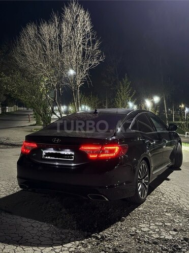 Hyundai Grandeur 2015, 192,000 km - 2.2 л - Bakı