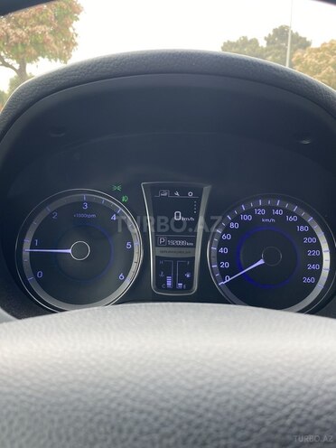 Hyundai Grandeur 2015, 192,000 km - 2.2 л - Bakı