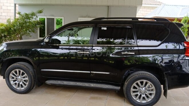 Toyota Land Cruiser Prado 2017, 110,000 km - 2.7 l - Salyan