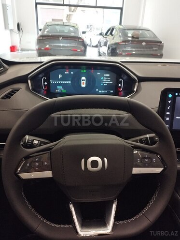Changan Qiyuan Q05-5