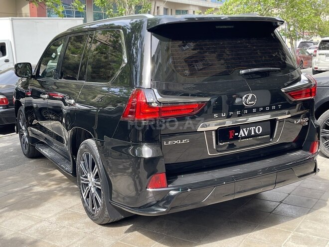 Lexus LX 570 2017, 110,000 km - 5.7 l - Bakı